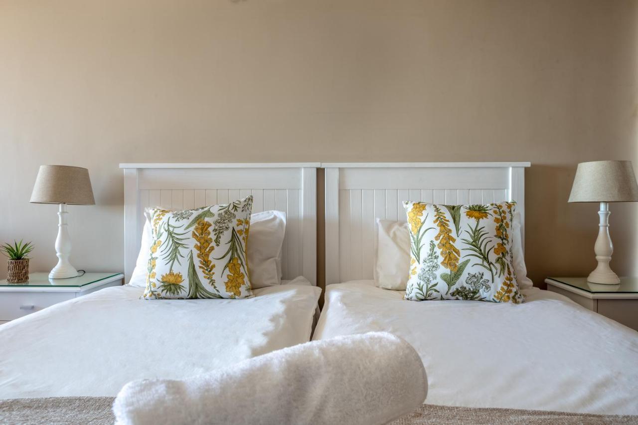 Star Apartments Cape Town Bagian luar foto